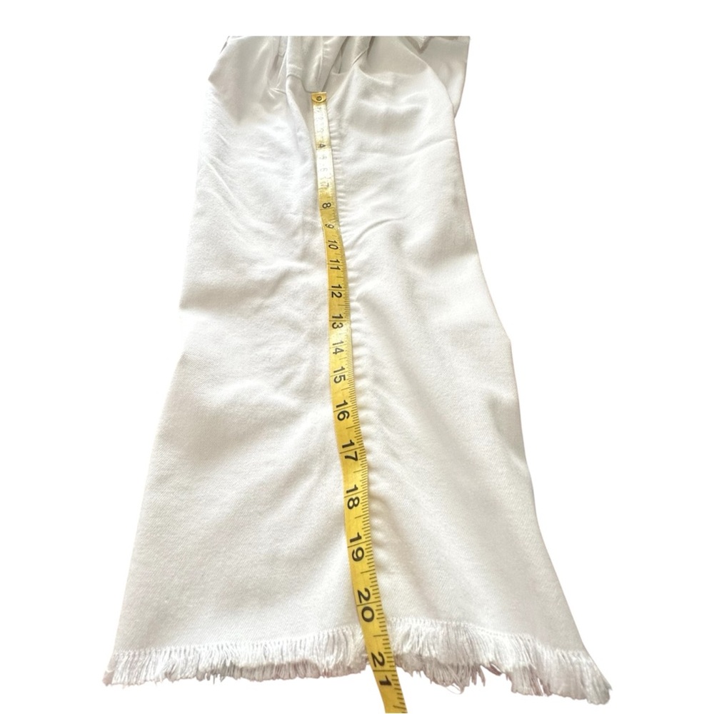 Ruby Rd. White Pull-On Capris Pants With Frayed H… - image 6